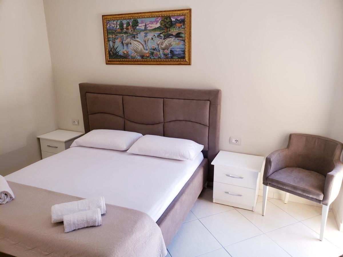 Villa Kela Εξαμίλιο Εξωτερικό φωτογραφία