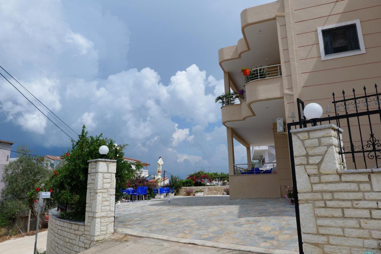 Villa Kela Εξαμίλιο Εξωτερικό φωτογραφία